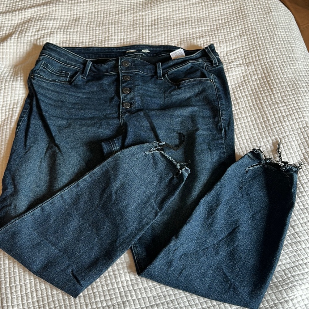 Two pairs old navy jeans